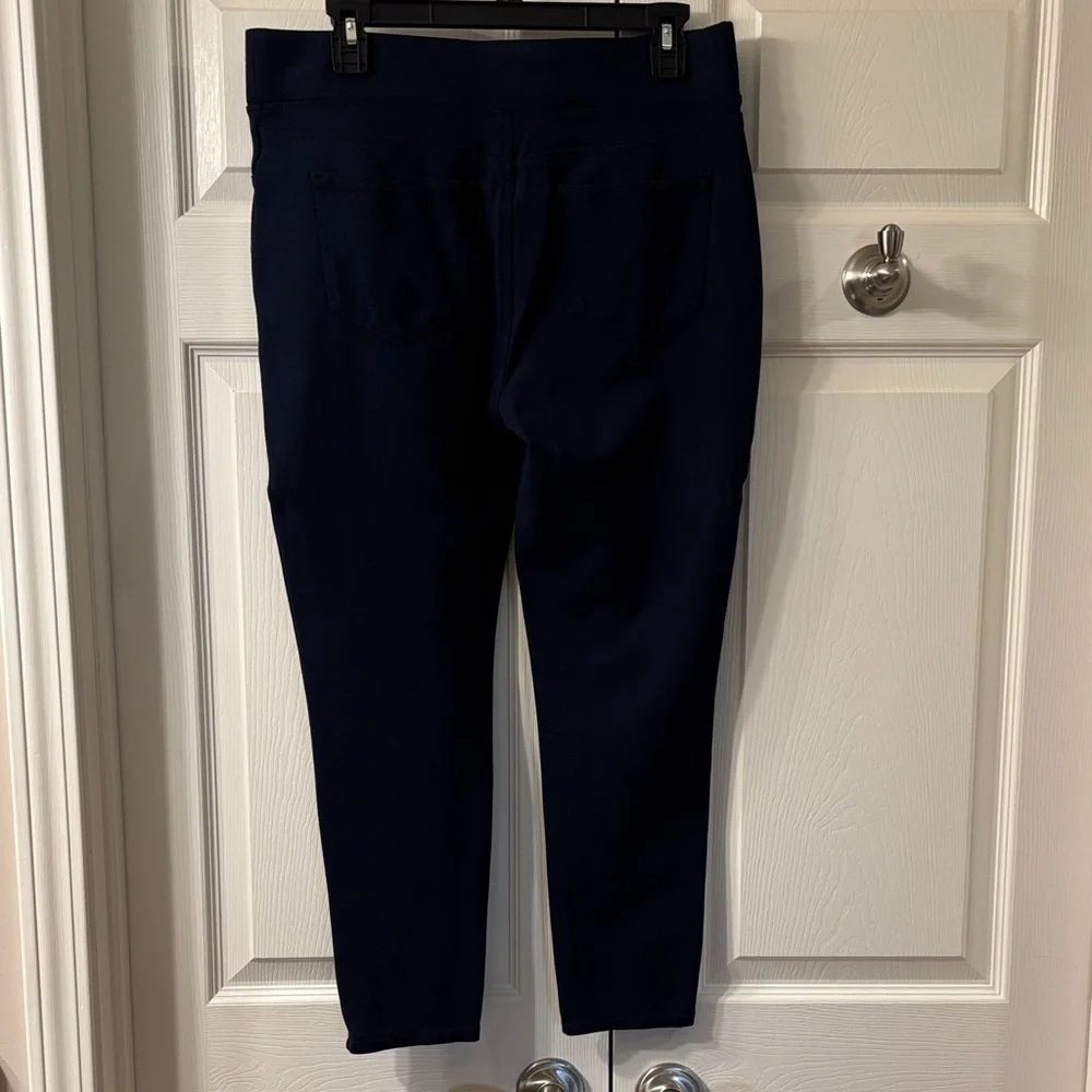 Women’s St. John’s Bay Navy Ponte Ankle Pants - Picture 2 of 2